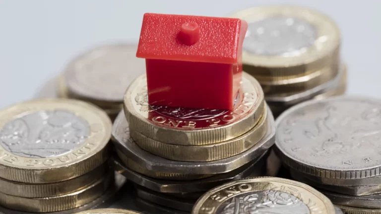 Early Distribution Insurance